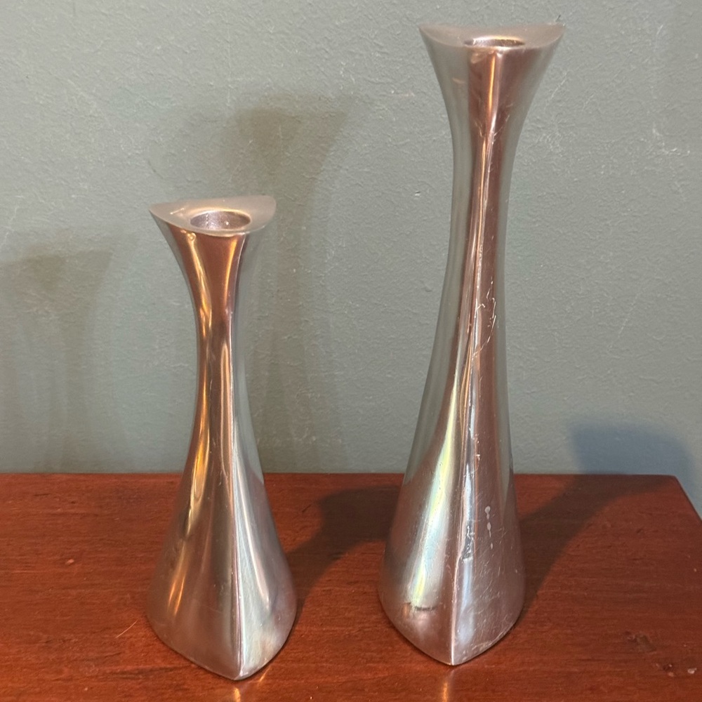 Vintage MCM NAMBE 595 & 596 TRI-CORNER TAPER METAL CANDLESTICK HOLDERS 9.5" & 7"